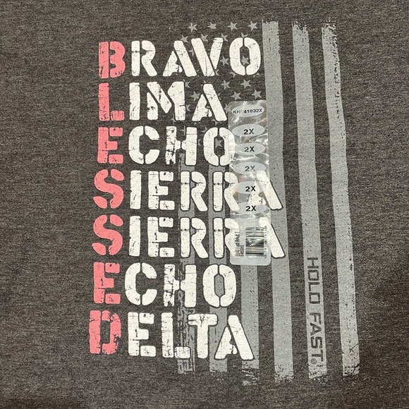 Hold Fast Blessed T-Shirt 💕 - Picture 2 of 5